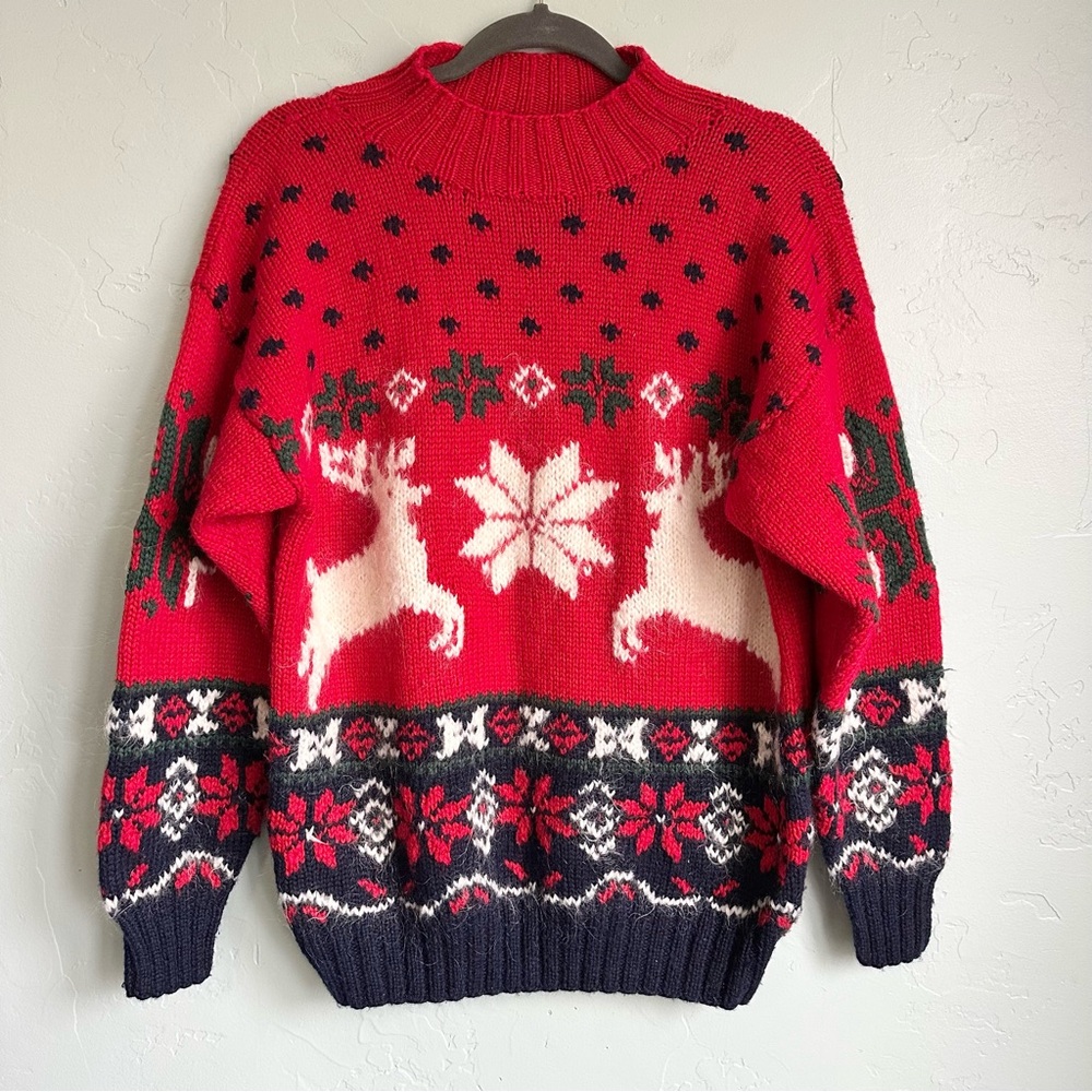 Vintage Michelle Stuart Hand Knit Christmas Reindeer Sweater Mohair Wool Medium
